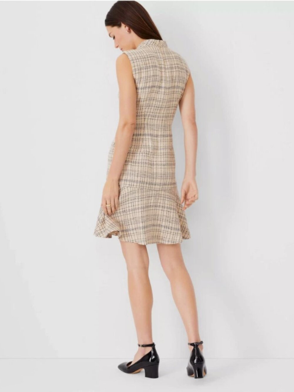 Ann Taylor Toasted Oat Tweed Mock Neck Flounce Dress - Size 6 NWT - Picture 3 of 8